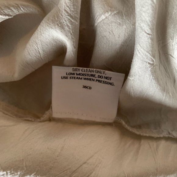 Eileen Fisher Silk long sleeve blouse, no collar, off-white, large - Picture 6 of 6